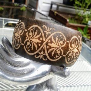 Carved wooden bangle bracelet from Thailand